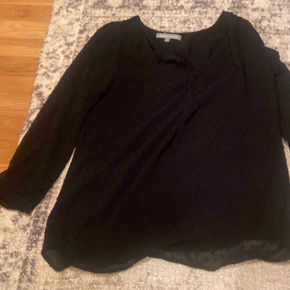 Daniel Rainn Tops - ✨HP✨ Daniel Rainn Shirt